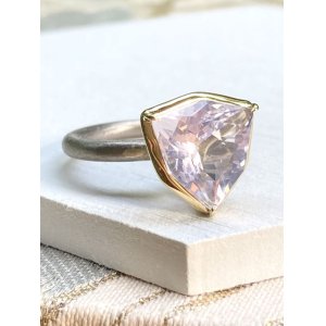 画像: K18WG K18YG ラベンダークォーツ　ファンシートリリアントカット 3.57ct　リング 9号　[18r91]